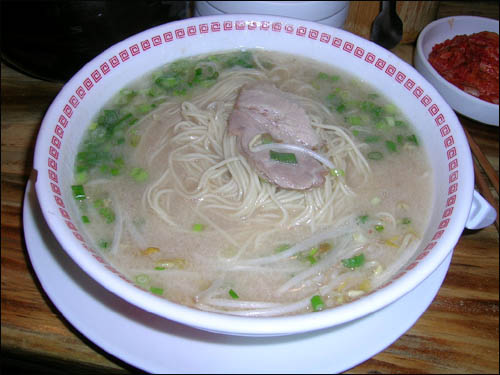 느끼해도 맛있는 '인라멘'의 자태 